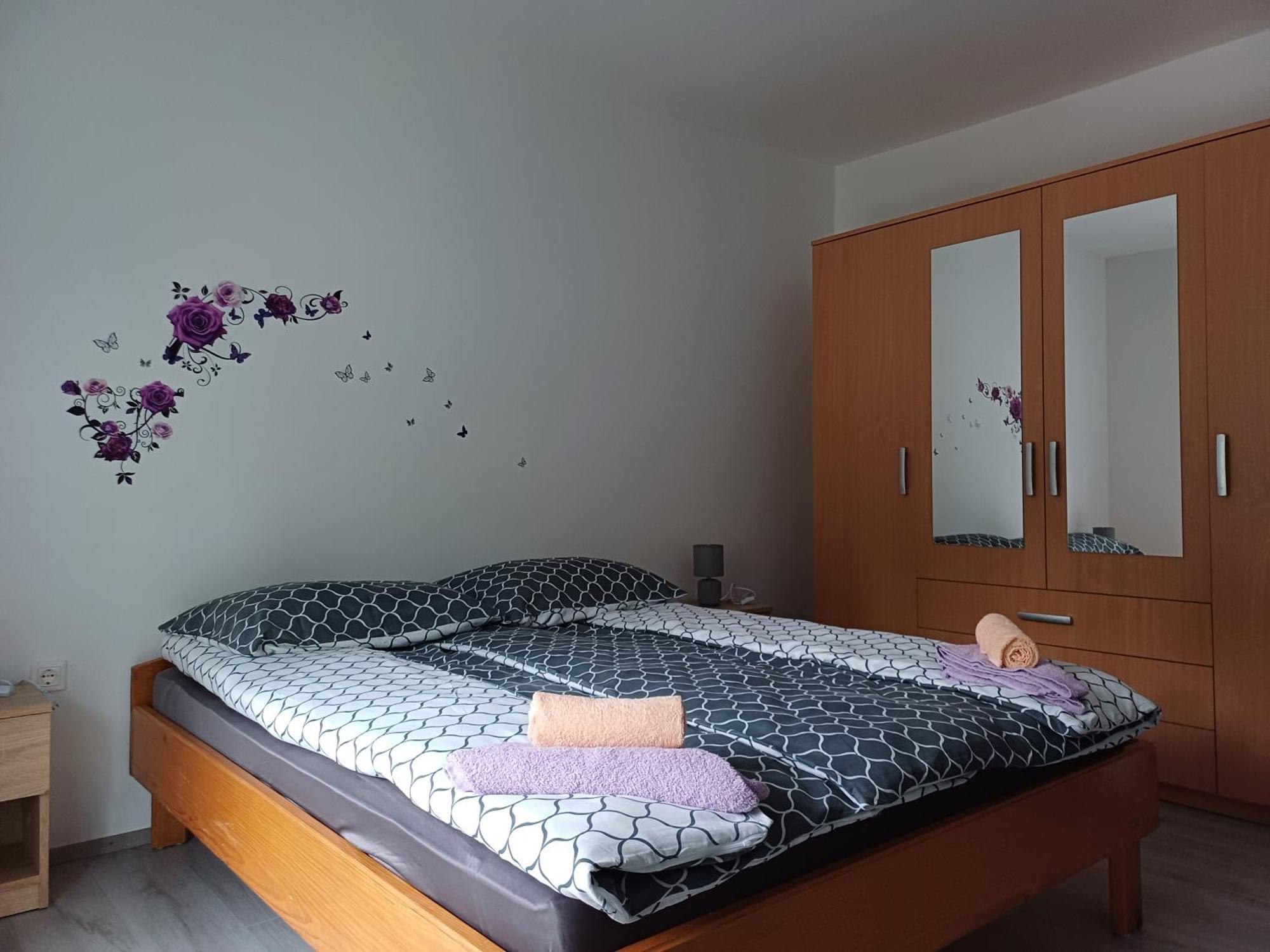 Apartma Ginga Osilnica Exterior photo